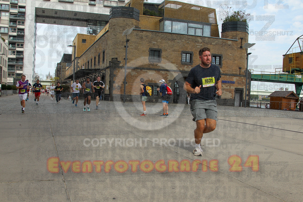 250920_1325_EV4_5479 | Sportfotografie im Rhein-Sieg Kreis, Köln, Bonn, NRW, Rheinland Pfalz, Hessen, etc. Unser Tätigkeitsfeld umfasst den Laufsport vom Volkslauf über den Marathon, Duathlon, Triathon bis zum Ultralauf wie Kölnpfad Ultra oder Schindertrail.