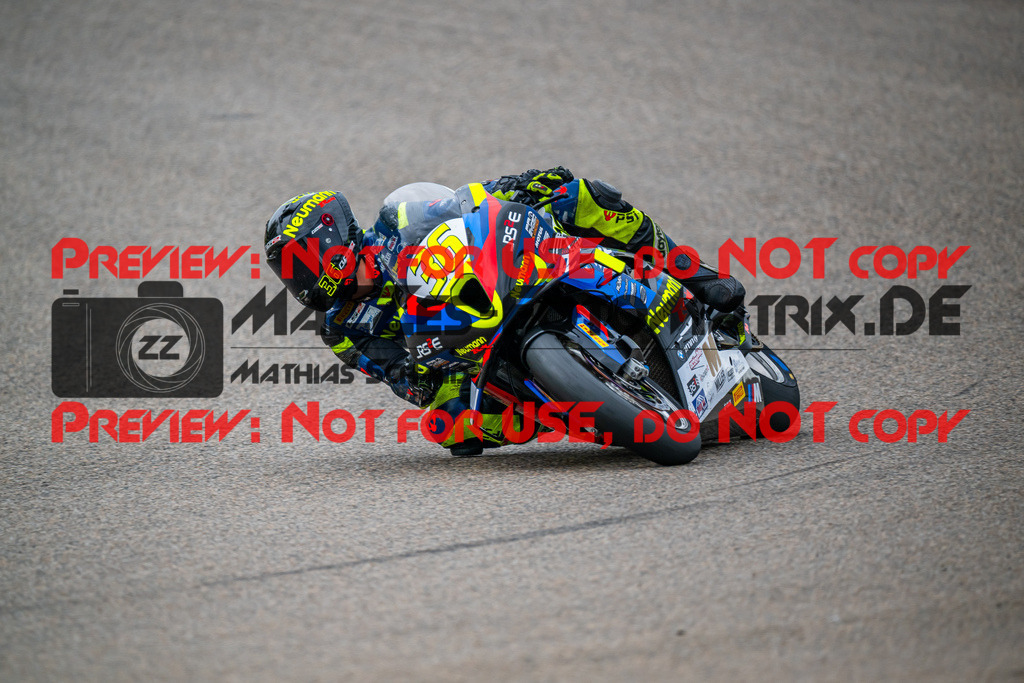 MaZZes_FotoMatrix_240503_6007705_6964 | STK1000