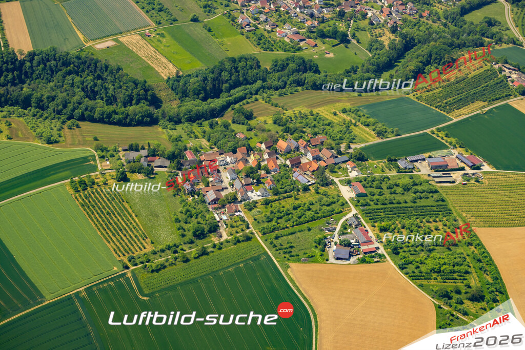 Das Luftbild zeigt Oberschöntal Backnang - Die Luftaufnahme wurde 2023 vom UL-Flugzeug aus erstellt ( keine Drohne ) - Hochauflösende Luftaufnahme - Für grossformatige Ausdrucke geeignet. Die Geschenkidee !Mit Lizenz und Bildrechte bestellbar