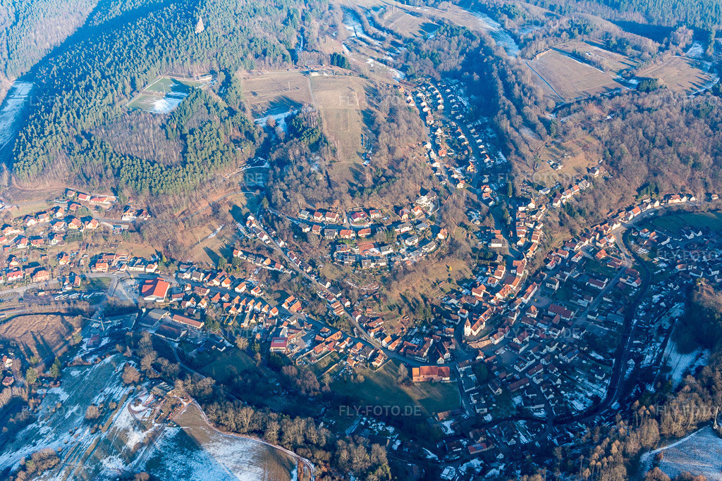 Luftbild: Ortsansicht in Rumbach im Bundesland Rheinland-Pfalz in Deutschland. Foto: IMG_096343.jpg vom 21.01.2017 durch Werner Riehm/FLY-FOTO.de