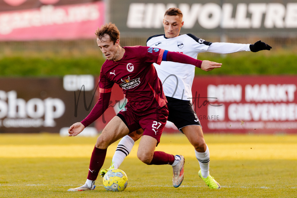 Westafelnpokal, Achtelfinale, Saison 2024/2025: 1. FC Gievenbeck - SC Verl | Westfalenpokal, Achtelfinale, Saison 2024/2025, 1. FC Gievenbeck empfängt SC Verl im Sportpark Gievenbeck in Münster. Foto: sportfotografie.ms | Markus Paletta - Realisiert mit Pictrs.com