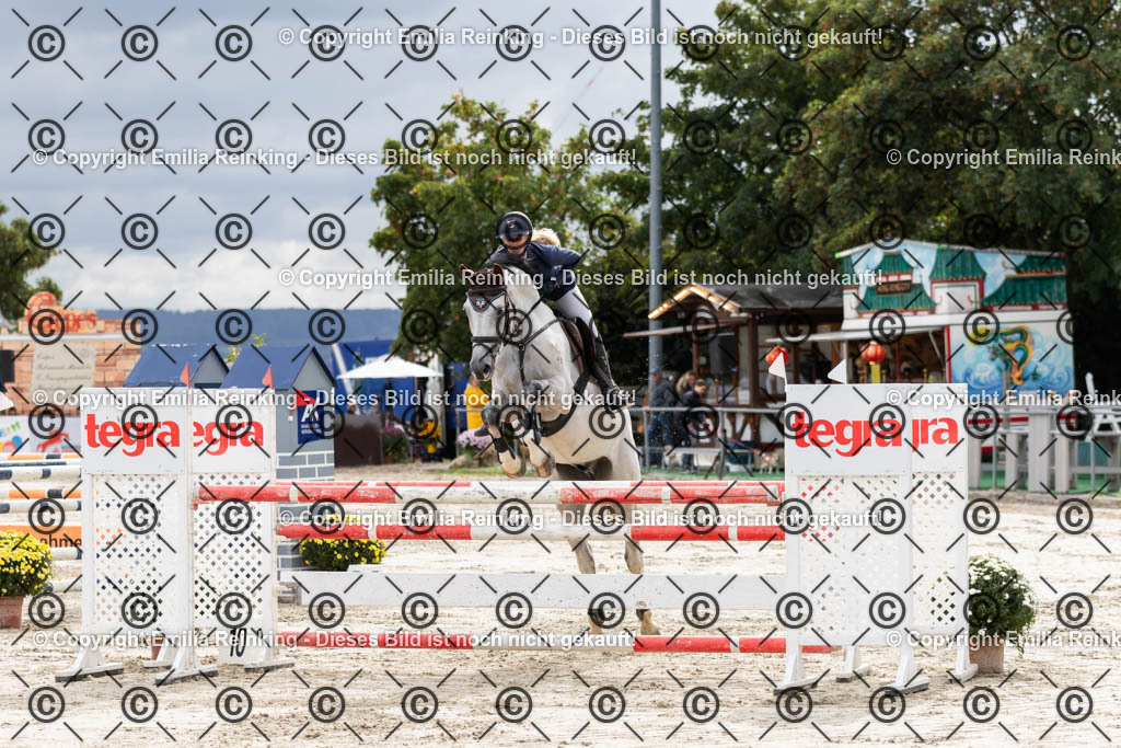 CL5A9820 | Emilia Reinking Fotografie - Realisiert mit Pictrs.com