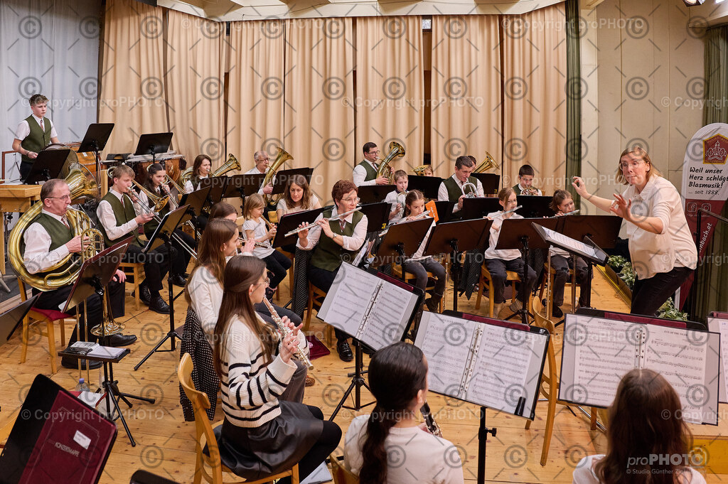 061_202601_MVS-Neujahrskonzert_NZ6_1986 | proPHOTO - Realisiert mit Pictrs.com