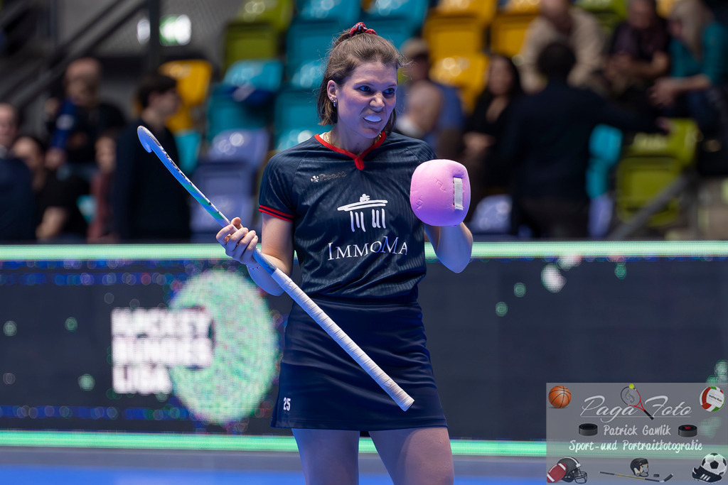 Volvo E.R.B. Final 4 Halbfinale Frauen: Der Club an der Alster - Berlienr HC, 25.01.2025 | Pahila Arnold (Berliner HC #25), Freisteller, Portrait, Porträt, Der Club an der Alster - Berlienr HC, Frankfurt, Süwag Arena, 25.1.2025 - Realisiert mit Pictrs.com