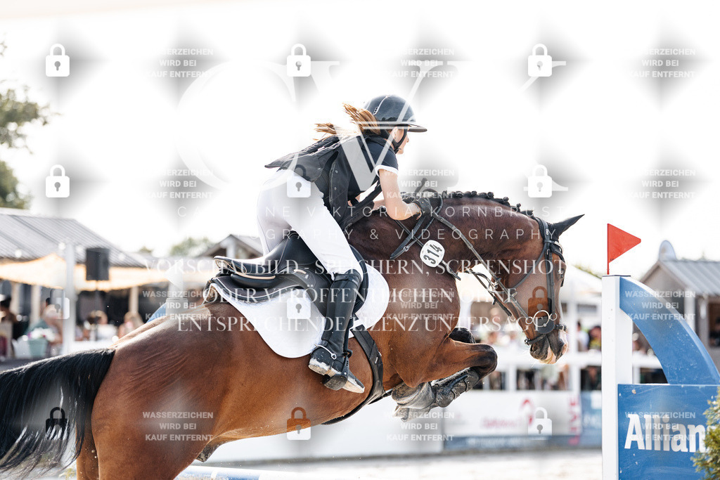 CK905776 | Turnierfotografie Pferdefotografie Trier Rheinland-Pfalz Pferdesport Reitsport Tierfotografie Sportfotografie Pferdevideo Pferdevideografie Equestrianvideography equestrianphotography  - Realisiert mit Pictrs.com