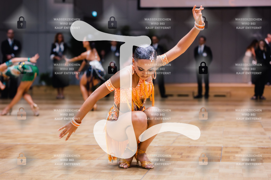 GOC 2025 - WDSF Solo Junior II Latin Female - 2025-08-21-8574 | Webshop for digital downloads and prints of dance sport, event & show photographer Julian Link - Realisiert mit Pictrs.com