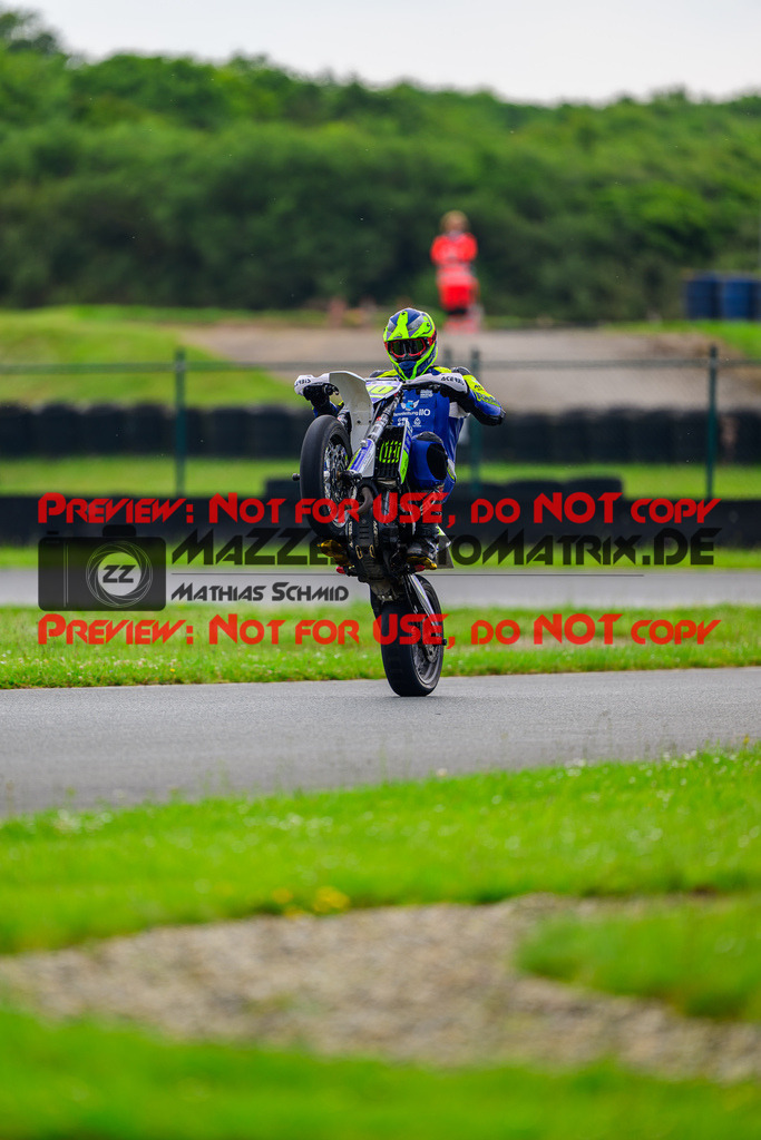 MaZZes_FotoMatrix_240623_6007705_5060 | S2