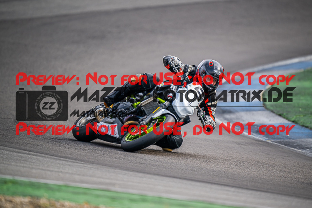 MaZZes_FotoMatrix_220924_8200 | TWIN CUP