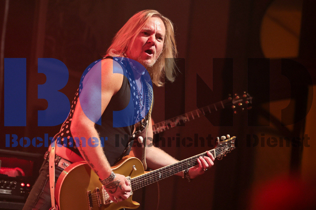 SES_DIODOR20250912-41 | bond - Realisiert mit Pictrs.com