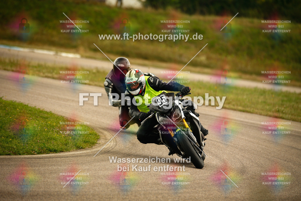 _MOT7912 | Hier findet Ihr Bilder von Touristenfahrten auf der Nürburgring Nordschleife oder von anderen Veranstaltungen die ich besucht habe. Viel Spass beim Durch Schauen 