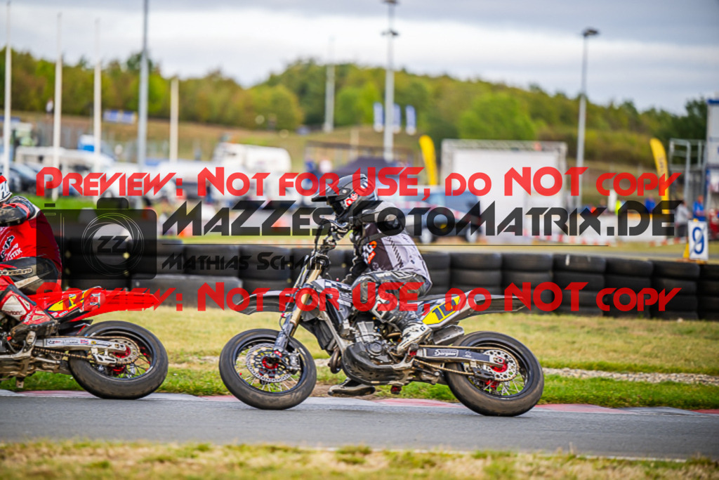 MaZZes_FotoMatrix_231001_0461 | S1