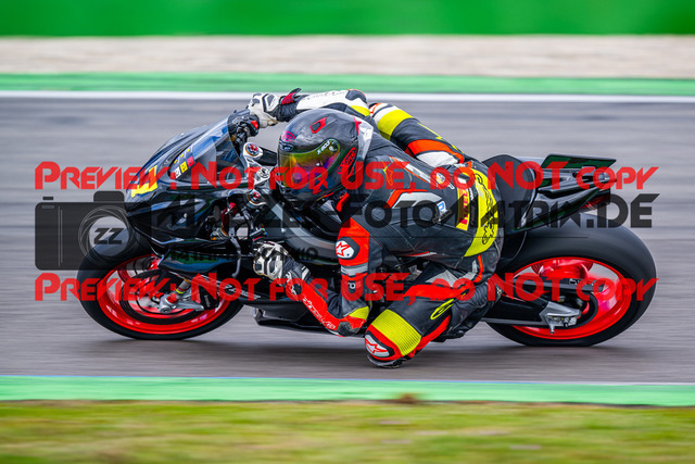 MaZZes_Fotomatrix_20240316_6007705_6496 | Fotograf Mathias Schmid
Sportfotograf,
Eventfotograf,
Hochzeitsfotograf,
Portraitfotograf