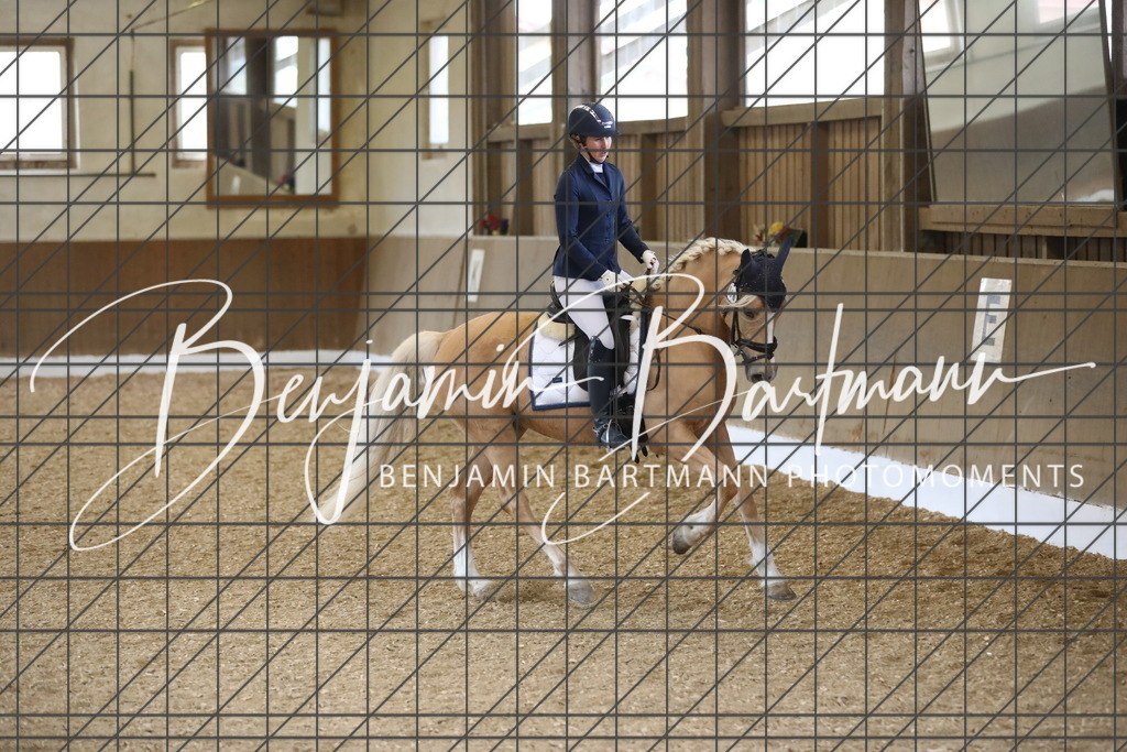 AZ2A1106 | Benjamin Bartmann Photomoments