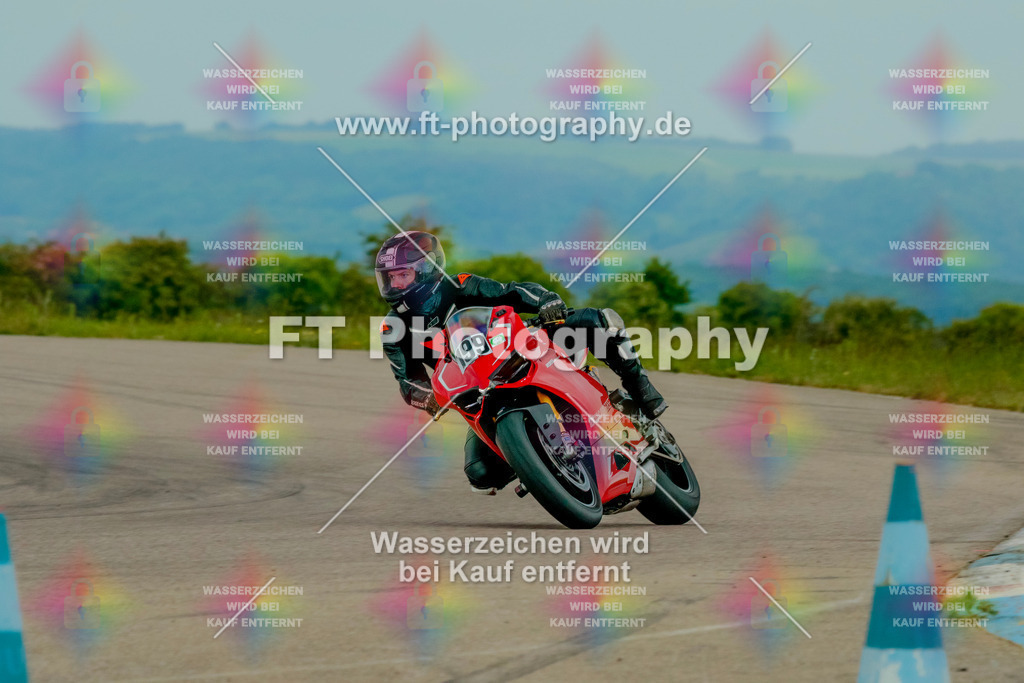 _7D21052 | Hier findet Ihr Bilder von Touristenfahrten auf der Nürburgring Nordschleife oder von anderen Veranstaltungen die ich besucht habe. Viel Spass beim Durch Schauen 