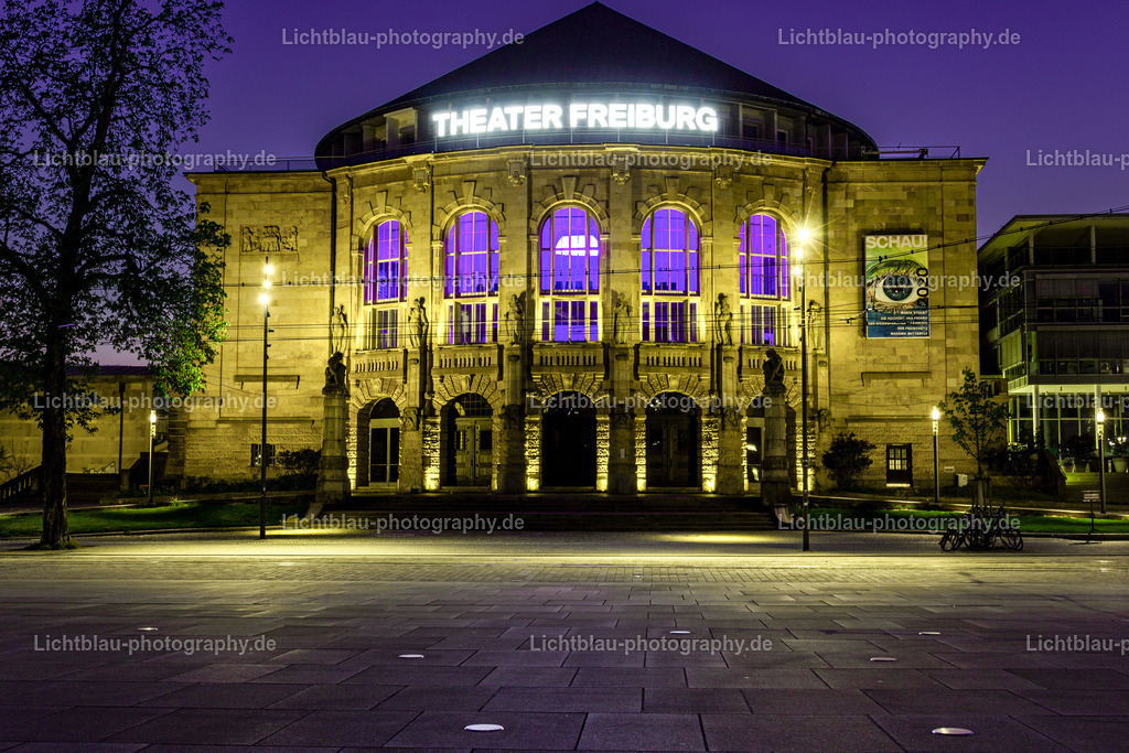 Freiburg bei Nacht  | Theater Freiburg - Realisiert mit Pictrs.com