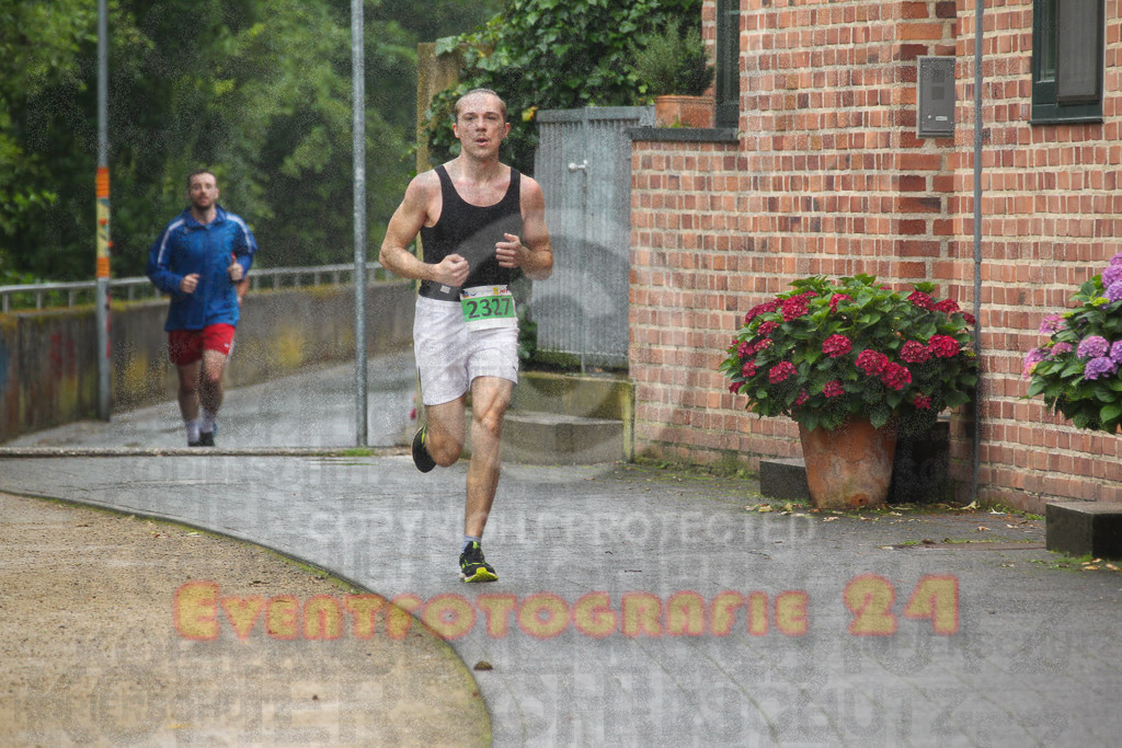 240622_1139_EV4_1374 | Sportfotografie im Rhein-Sieg Kreis, Köln, Bonn, NRW, Rheinland Pfalz, Hessen, etc. Unser Tätigkeitsfeld umfasst den Laufsport vom Volkslauf über den Marathon, Duathlon, Triathon bis zum Ultralauf wie Kölnpfad Ultra oder Schindertrail.