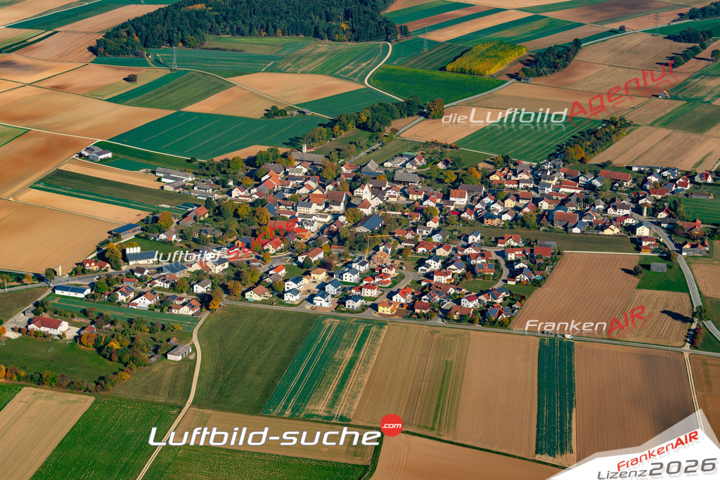 Die Luftbildaufnahme Oberndorf - Beilngries wurde 2018 mittels Flugzeug (keine Drohne) erstellt. Perfekte Schärfe und Druck- Auflösung- Garantiert!
