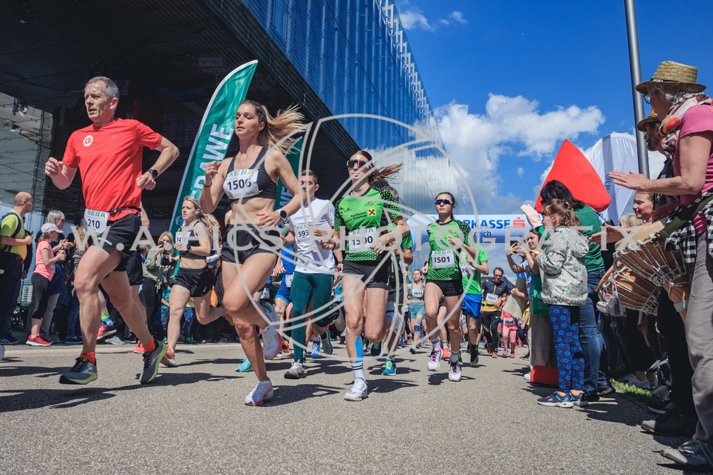 A14I1101 | Sport-,  Presse- und Eventbegleitung!
Contact me !
