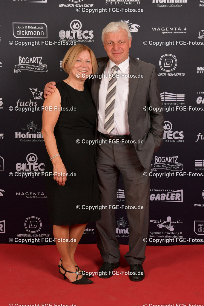 20200202-jt-0110 | 01.02.2020 - Eröffnungsball der FGE 2020 - Realisiert mit Pictrs.com