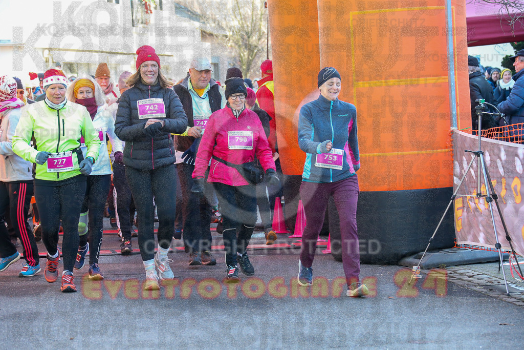 241201_1030_EX1_8214 | Sportfotografie im Rhein-Sieg Kreis, Köln, Bonn, NRW, Rheinland Pfalz, Hessen, etc. Unser Tätigkeitsfeld umfasst den Laufsport vom Volkslauf über den Marathon, Duathlon, Triathon bis zum Ultralauf wie Kölnpfad Ultra oder Schindertrail.