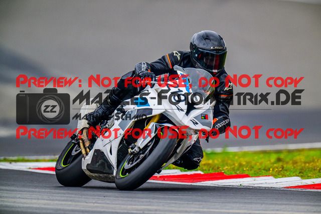 MaZZes_FotoMatrix_240910_6007705_1165 | ROT