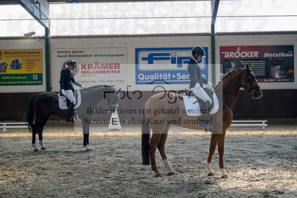 Reitturnier Voxtrup | Entdecke hochwertige Reitturnierfotos von Foto Oger. Professionell, emotional und authentisch – jetzt Lieblingsmomente im Shop bestellen.Deutschlandweite Turnierfotografie. - Realisiert mit Pictrs.com