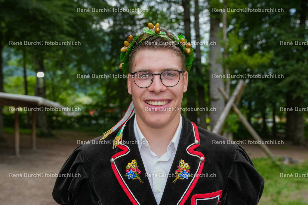 von Rickenbach Carlo | René Burch leidenschaftlicher Fotograf aus Kerns in Obwalden.  Hier finden sie Sport, Landschaft und Natur Fotografie.
 - Realisiert mit Pictrs.com