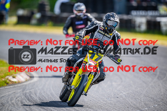 MaZZes_FotoMatrix_220529_0329 | Fotograf Mathias Schmid
Sportfotograf,
Eventfotograf,
Hochzeitsfotograf,
Portraitfotograf