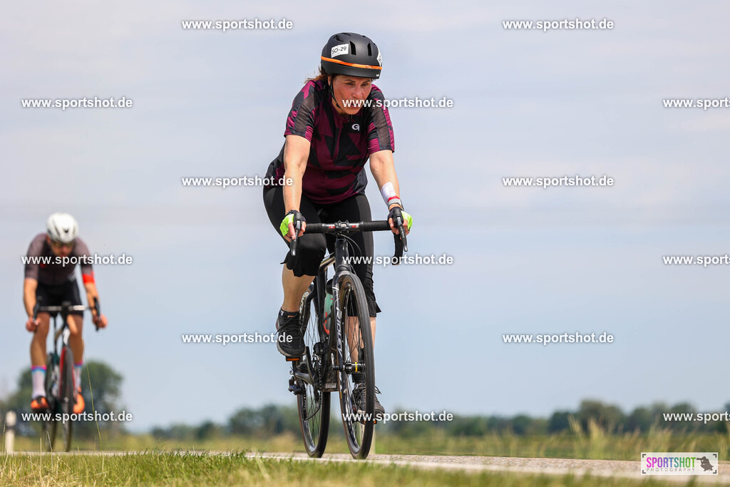 BR8A7157 | Stadttriathlon Erding 2025. #yourpictrs #sportshot_your_pictrs @Sportshotphotography #stadttriathlonerding Copyright: www.sportshot.de