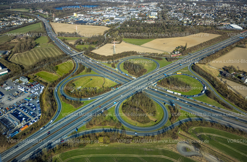 Dortmund250302101 | Luftbild, Autobahnkreuz Castrop-Rauxel-Ost mit Autobahn A45 und A42, Oestrich, Dortmund, Ruhrgebiet, Nordrhein-Westfalen, Deutschland