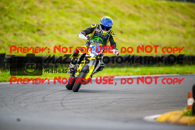 MaZZes_FotoMatrix_240621_6007705_8627 | ROT