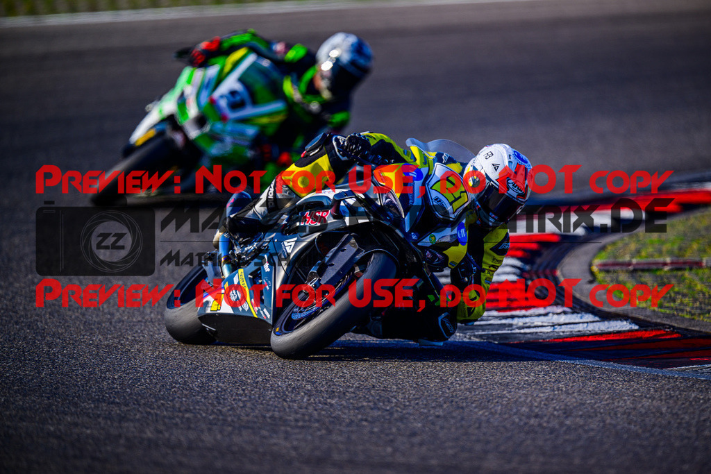 MaZZes_FotoMatrix_240831_6007705_1543 | STK1000