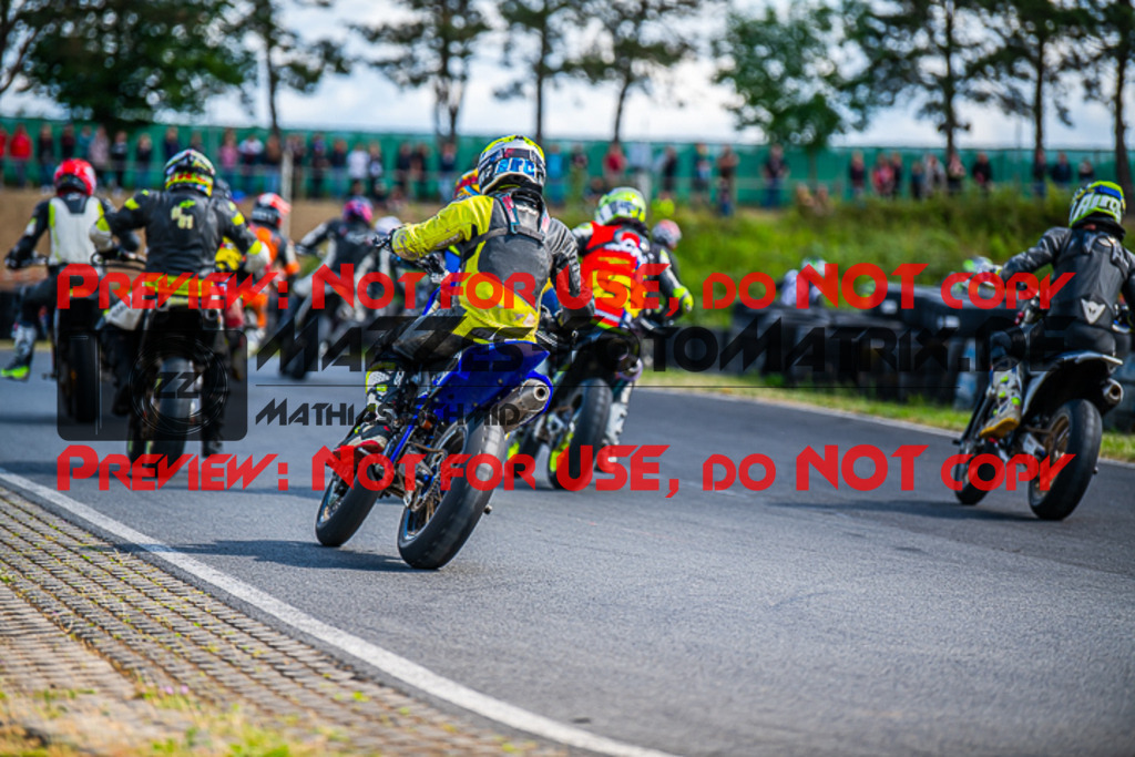 MaZZes_FotoMatrix_220529_6549 | Fotograf Mathias Schmid
Sportfotograf,
Eventfotograf,
Hochzeitsfotograf,
Portraitfotograf