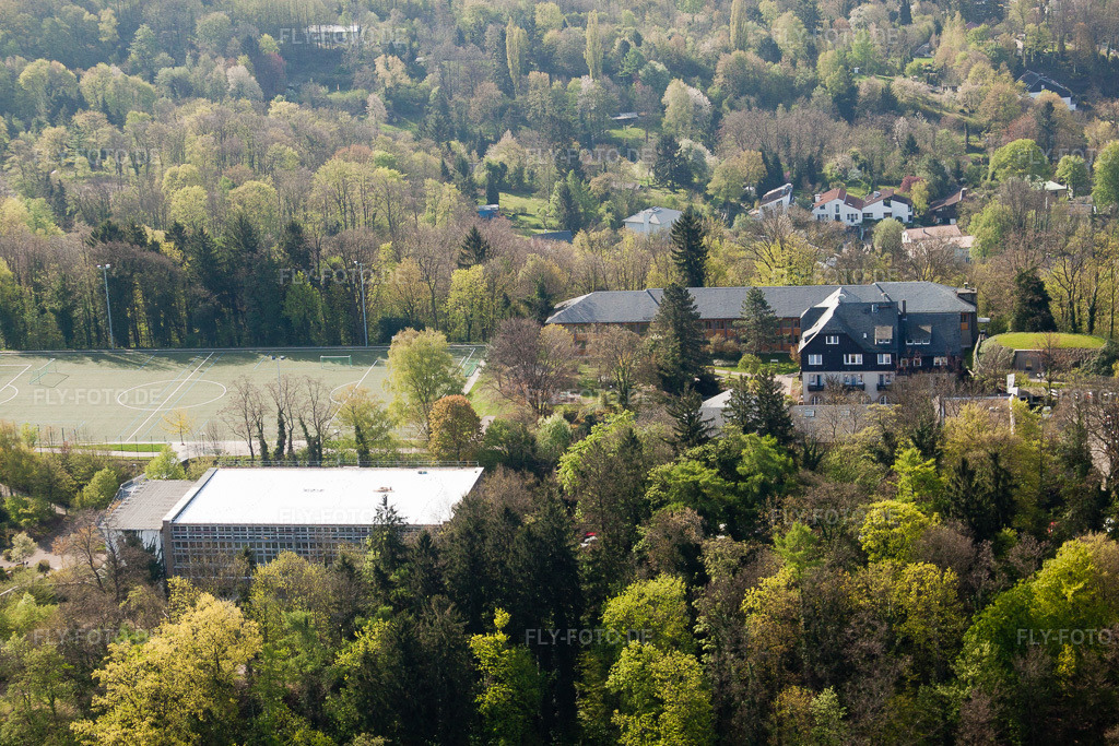 Luftbild: Durlach, Sportschule Schöneck hinterm Turmberg im Ortsteil Durlach in Karlsruhe im Bundesland Baden-Württemberg in Deutschland. Foto: IMG_26089.jpg vom 23.04.2010 durch Werner Riehm/FLY-FOTO.de