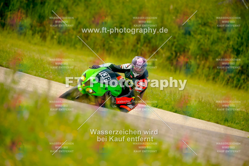 _MOT1010 | Hier findet Ihr Bilder von Touristenfahrten auf der Nürburgring Nordschleife oder von anderen Veranstaltungen die ich besucht habe. Viel Spass beim Durch Schauen 