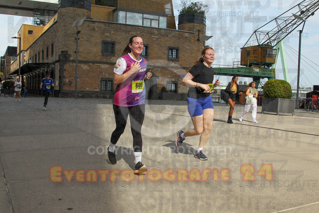 250920_1333_EV4_6040 | Sportfotografie im Rhein-Sieg Kreis, Köln, Bonn, NRW, Rheinland Pfalz, Hessen, etc. Unser Tätigkeitsfeld umfasst den Laufsport vom Volkslauf über den Marathon, Duathlon, Triathon bis zum Ultralauf wie Kölnpfad Ultra oder Schindertrail.