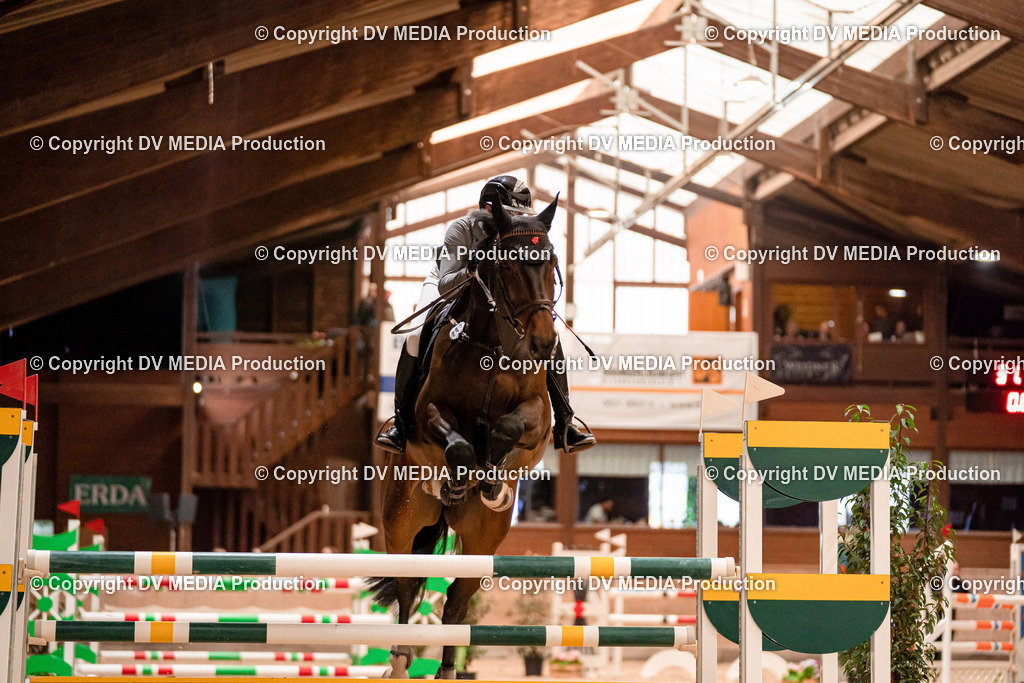 Springen Tag 1-678 | dv-media-shop - Realisiert mit Pictrs.com