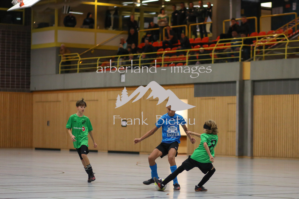 OE7A6060 | 2. Halbfinale / Regen - Ruhmannsfelden