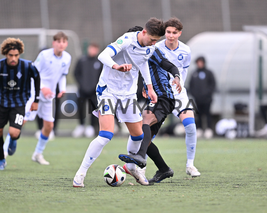 Fussball I Herren I Saison 2025-2026 I Bundesliga I 6. Spieltag I Eintracht Frankfurt - FC Bayern München  | MWMARA - Realisiert mit Pictrs.com