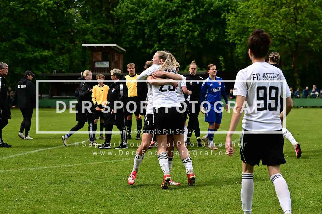 Fußball I Frauen I Saison 2025-2026 I Niedersachsen-Pokal I Halbfinale I FC Jesteburg-Bendestorf - SV TiMoNo I 193713 | Der Sportfotograf. - Realisiert mit Pictrs.com