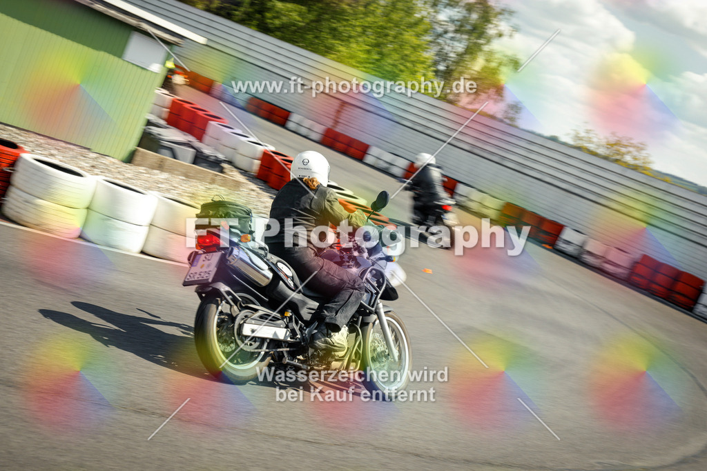 OBK_Mai_Martina_Markus-11161 | Hier findet Ihr Bilder von Touristenfahrten auf der Nürburgring Nordschleife oder von anderen Veranstaltungen die ich besucht habe. Viel Spass beim Durch Schauen 