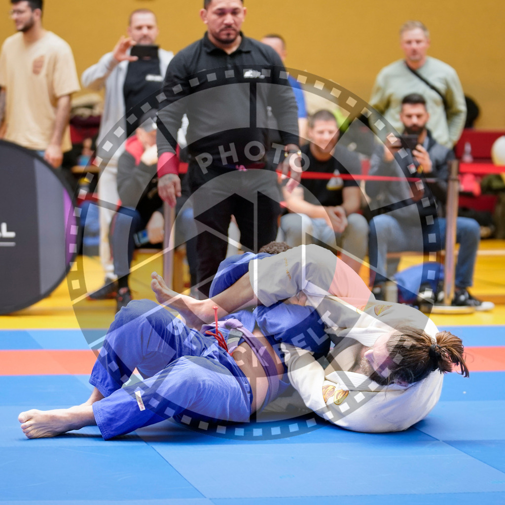 20240203PBB07686 | Fighters compete during the Brazilian Jiu-Jitsu Championship of the AJP Tour in Maintal by Frankfurt am Main, Germany, on February 2, 2024.