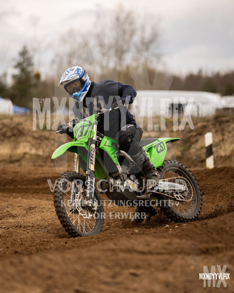 866A1568 | mxndyyvipix