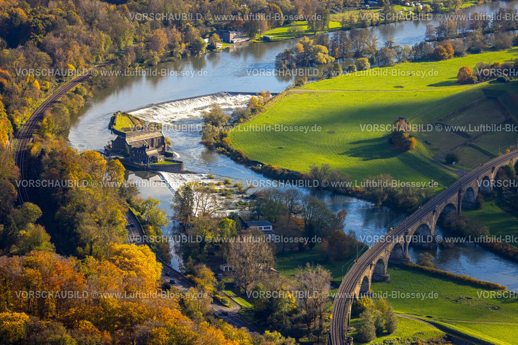 Witten231101059 | Luftbild, Wasserwerk Hohenstein und Ruhr-Viadukt-Witten Eisenbahnbrücke am Fluss Ruhr und Ruhrtal mit Wald in leuchtenden Herbstfarben, Witten, Ruhrgebiet, Nordrhein-Westfalen, Deutschland