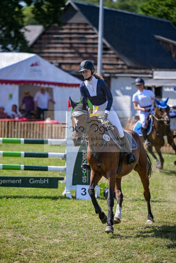 Reitturnier Voxtrup | Entdecke hochwertige Reitturnierfotos von Foto Oger. Professionell, emotional und authentisch – jetzt Lieblingsmomente im Shop bestellen.Deutschlandweite Turnierfotografie. - Realisiert mit Pictrs.com