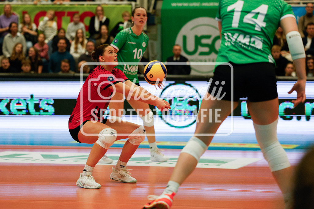 Volleyball I Frauen I Saison 2025-2026 I Bundesliga I 17. Spieltag I USC Münster - VfB Suhl LOTTO Thüringen I 07.02.2026-91 | Pippa Molenaar (1, USC Münster) - Realisiert mit Pictrs.com