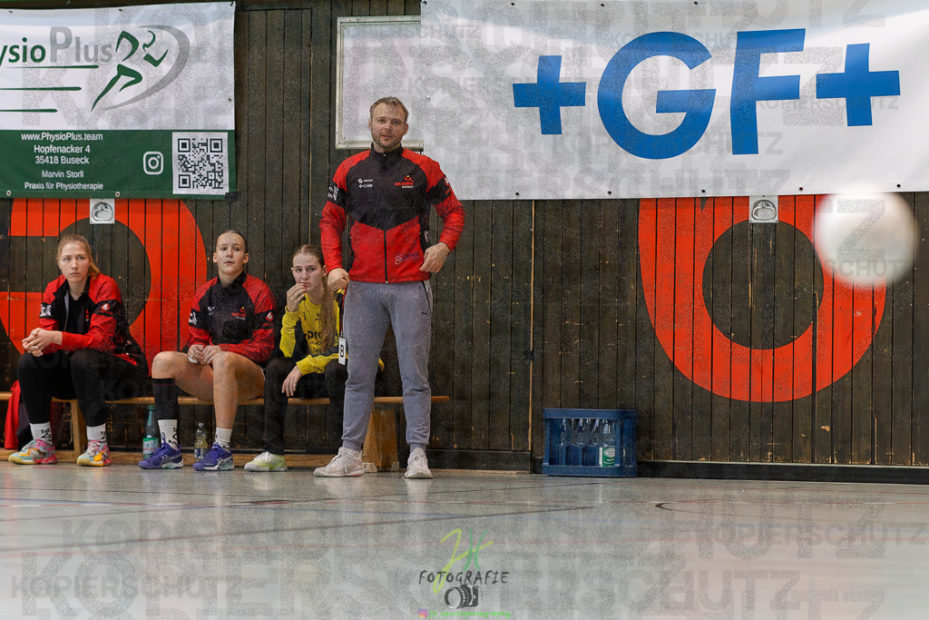 Hessenmeisterschaft wJC - Spiel um Platz 3; TuS Kriftel - SG Schenklengsfeld | Hessenmeisterschaft wJC - Spiel um Platz 3; TuS Kriftel - SG Schenklengsfeld am 22.03.2025 in Biedenkopf (Sporthalle Lahntalschule)Photo © 2025 - Jörg Heinrich - Realisiert mit Pictrs.com