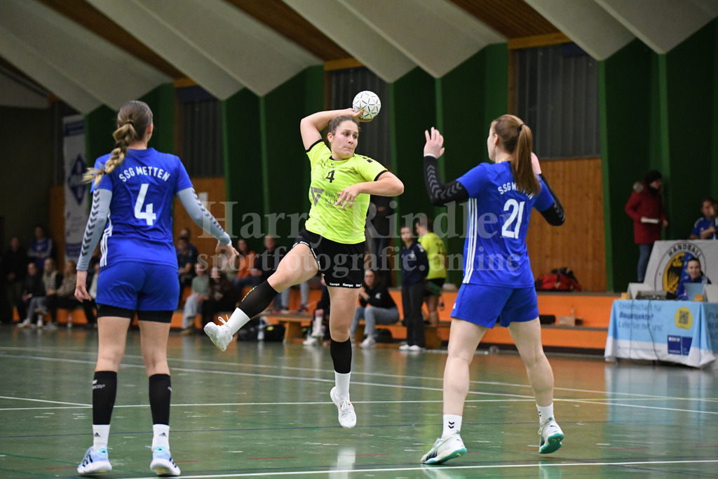 SSG Metten Damen : HSG Straubing | Straubings #14 Glöckler, Verena  - Realisiert mit Pictrs.com