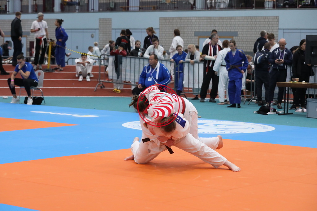 1J7A3521 | Fotos vom Adler Cup - Pictures from Adler Cup

Hier findet Ihr alle Eindrücke und großen Momente der Adler Cup Wochenenden. Here you will find all impressions and great moments of the Adler Cup weekends. - Realisiert mit Pictrs.com