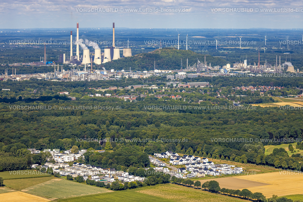 Gelsenkirchen220801734Buer | Luftbild, Neubau Siedlung Westerholt, Am Buerschen Waldbogen, im Hintergrund Kraftwerk Scholven, Resse, Gelsenkirchen, Ruhrgebiet, Nordrhein-Westfalen, Deutschland